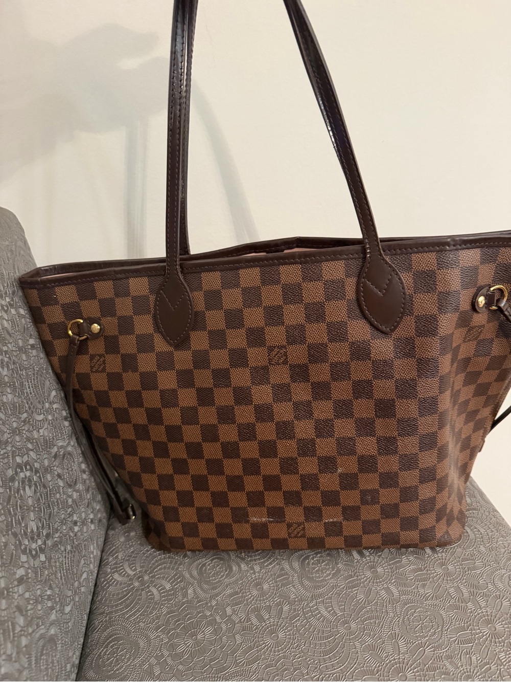 Gently used, Rare edition, Neverfull Louis Vuitton Purse